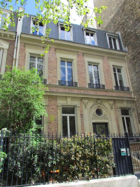 Bureaux de Claude François, 122 boulevard Exelmans, Paris