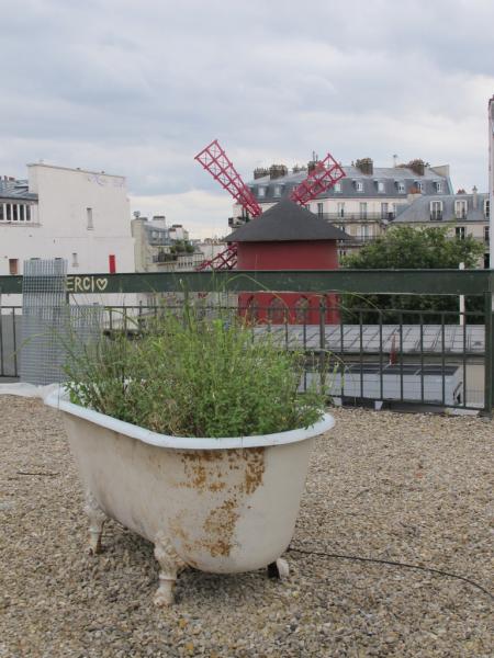 Terrasse de l'appartement de Jacques prévert, cité Véron ,Paris