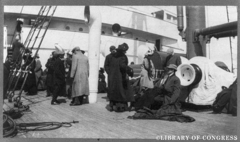 Rescapés du Titanic sur le Carpathia © Library of Congress