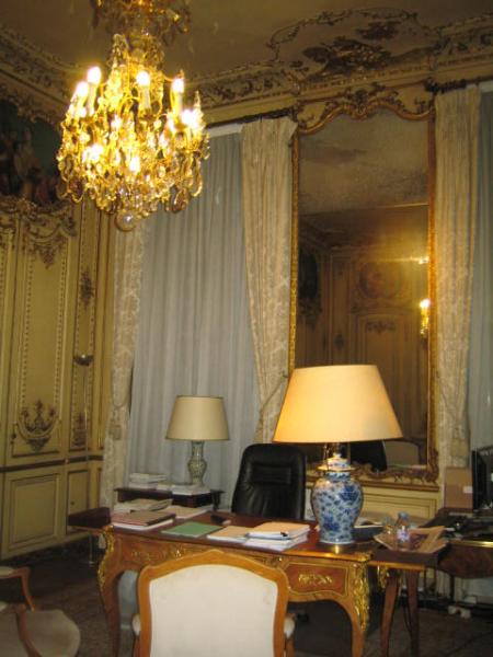 Ancienne salle des mariages dans l'hôtel Mondragon @Alexia Gaillard